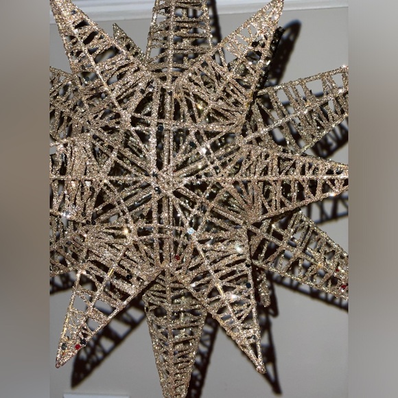 Pier 1 Champagne Gold Glitter Star Tree Topper - Picture 3 of 5